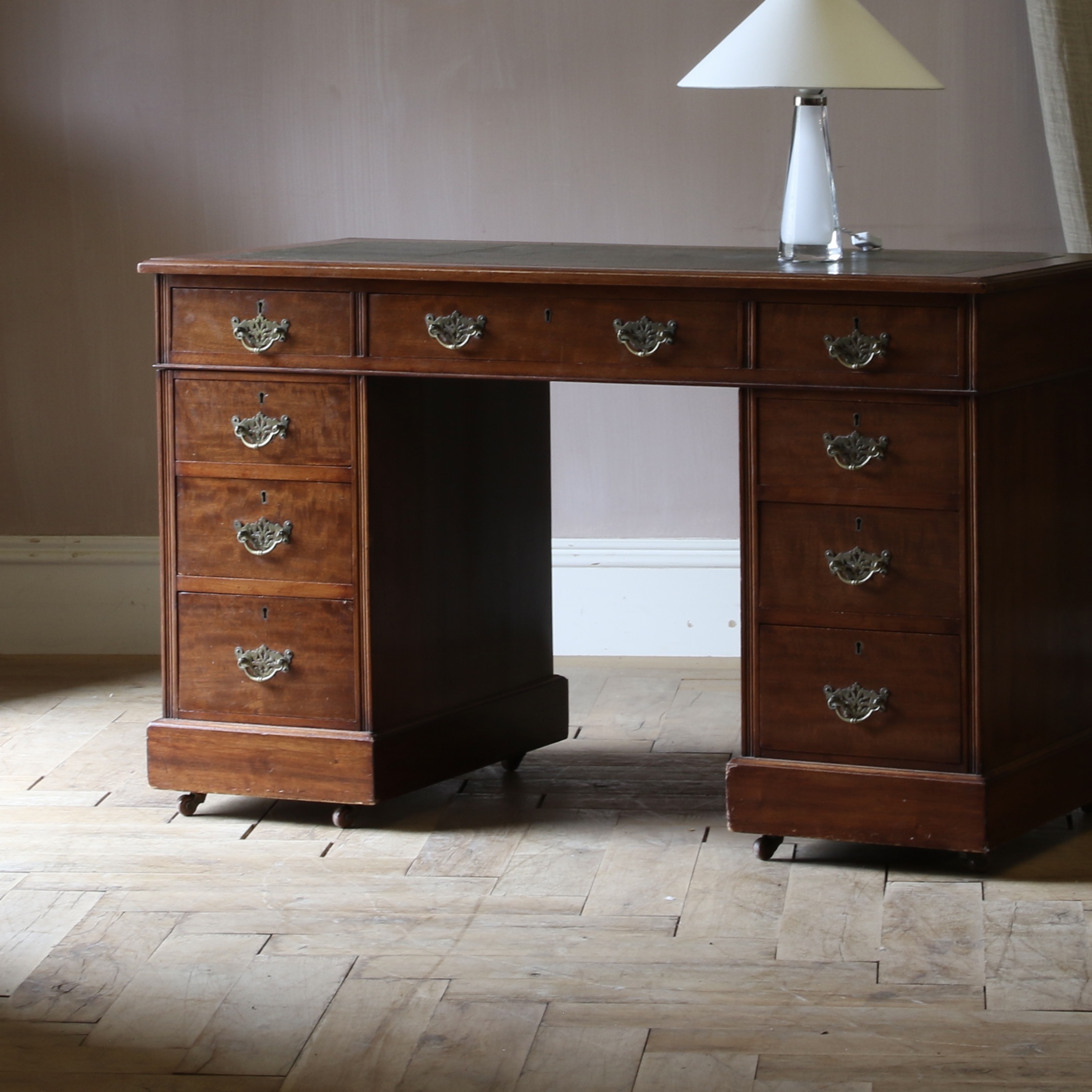 Pedestal Desk