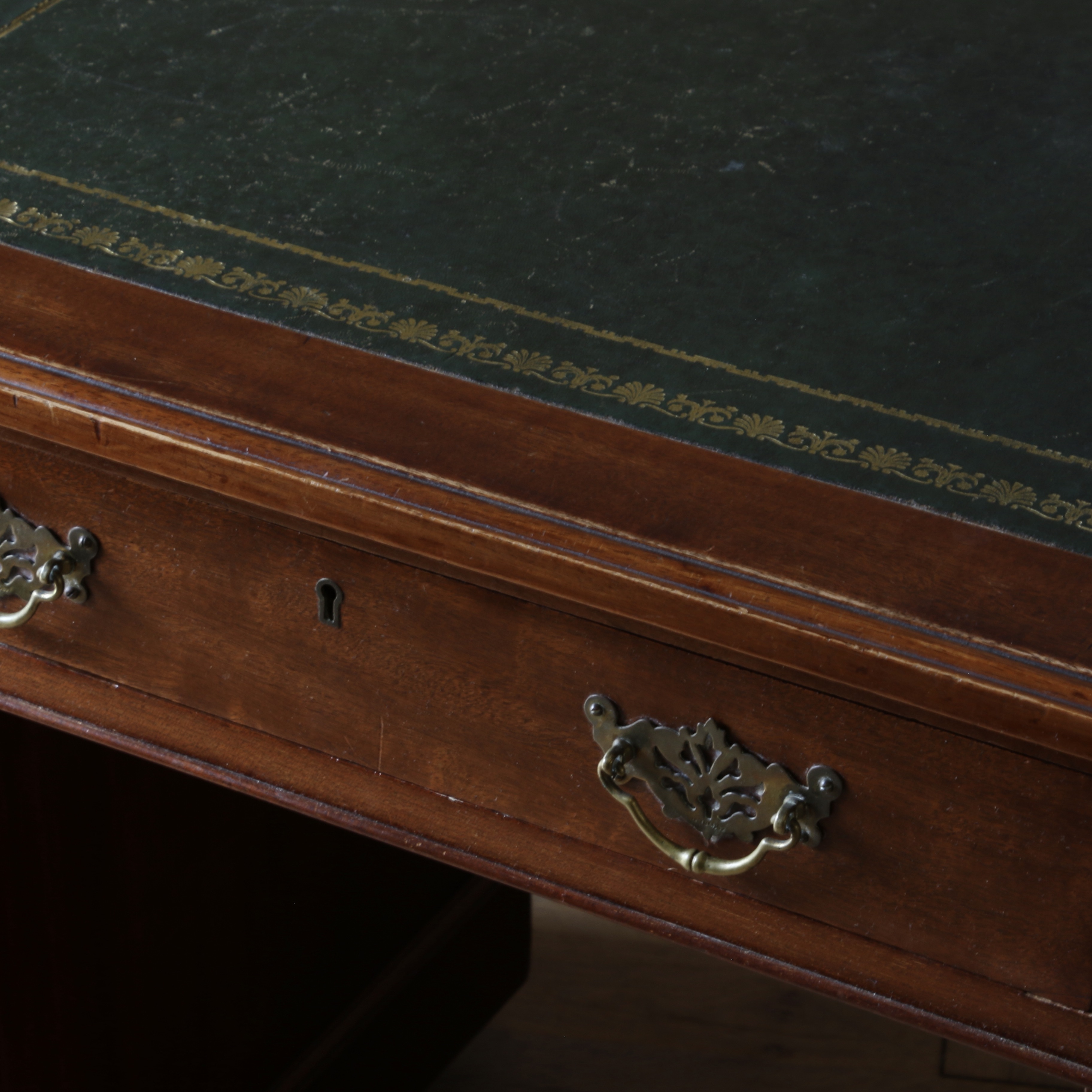 Pedestal Desk