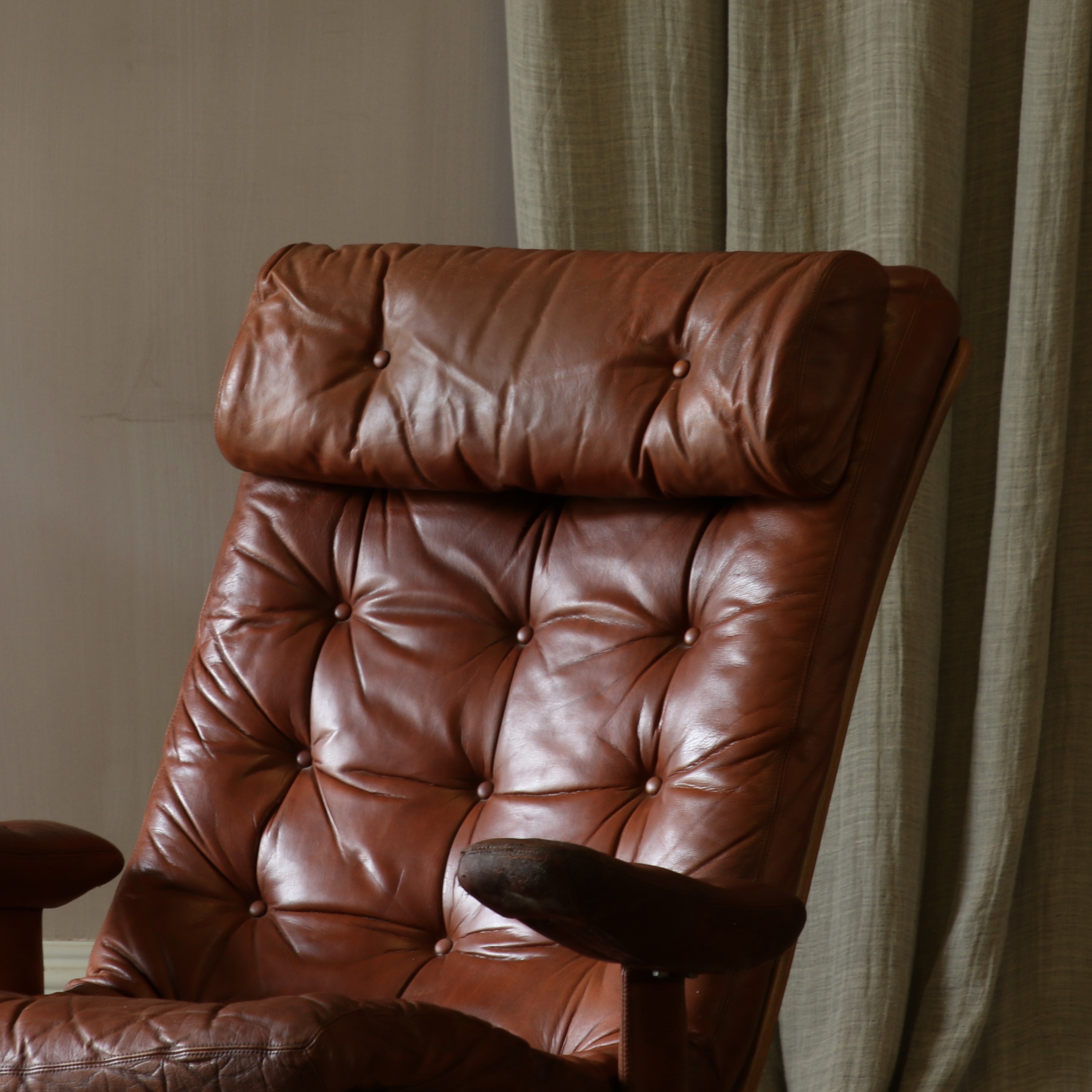 Pair of Leather Armchairs by Göte Mobler