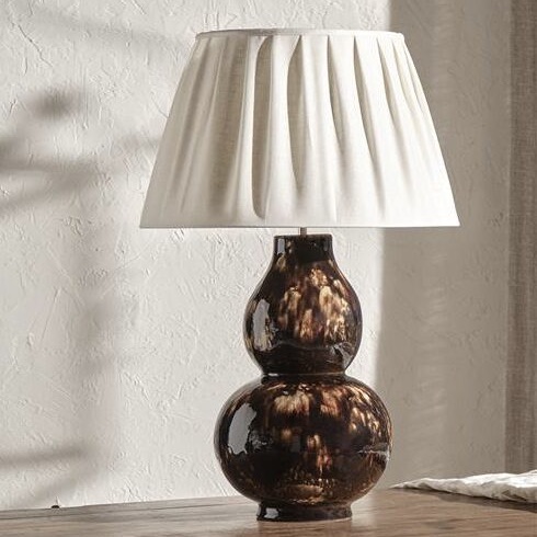 Avebury Table Lamp // Vaughan Designs