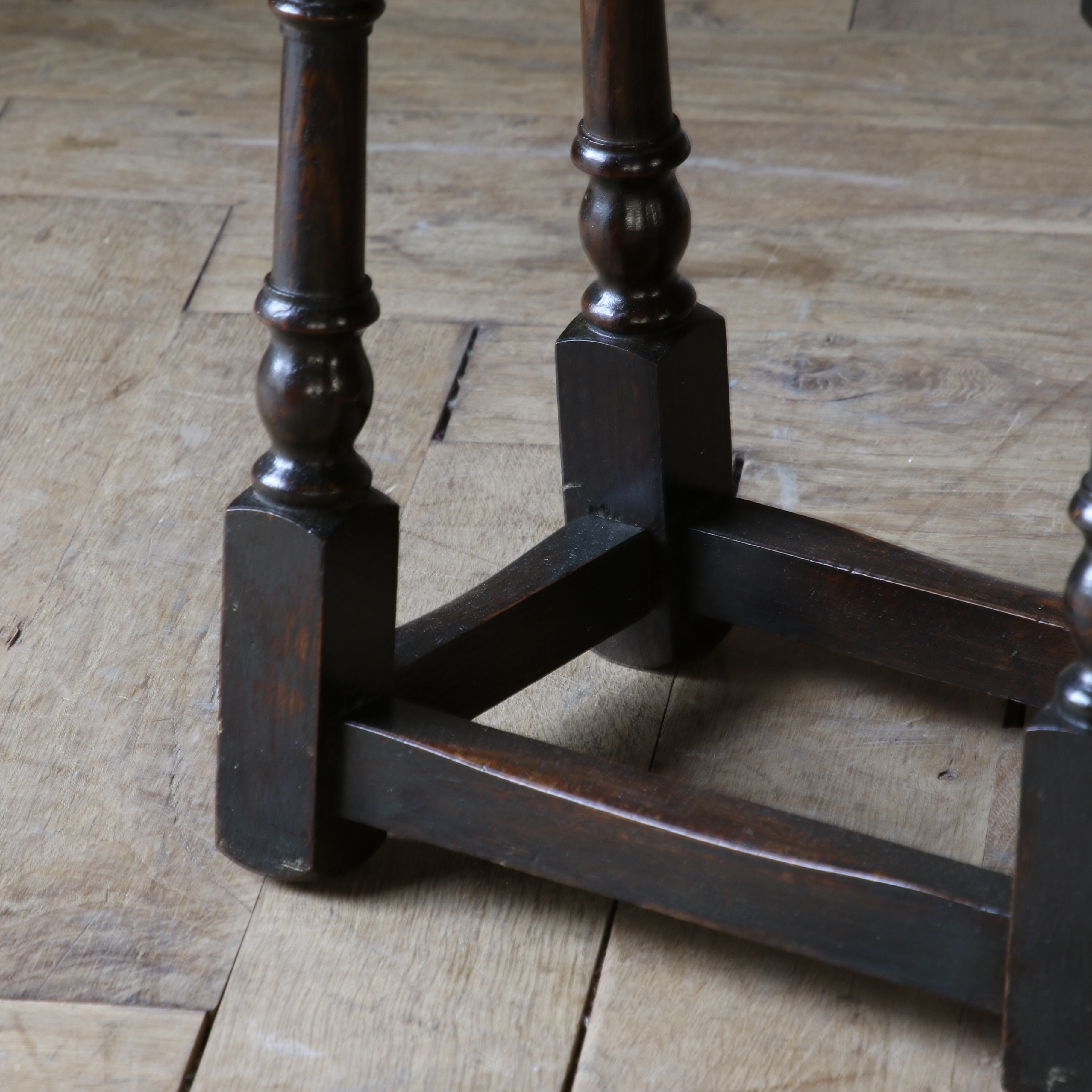 Small Drop Side Table