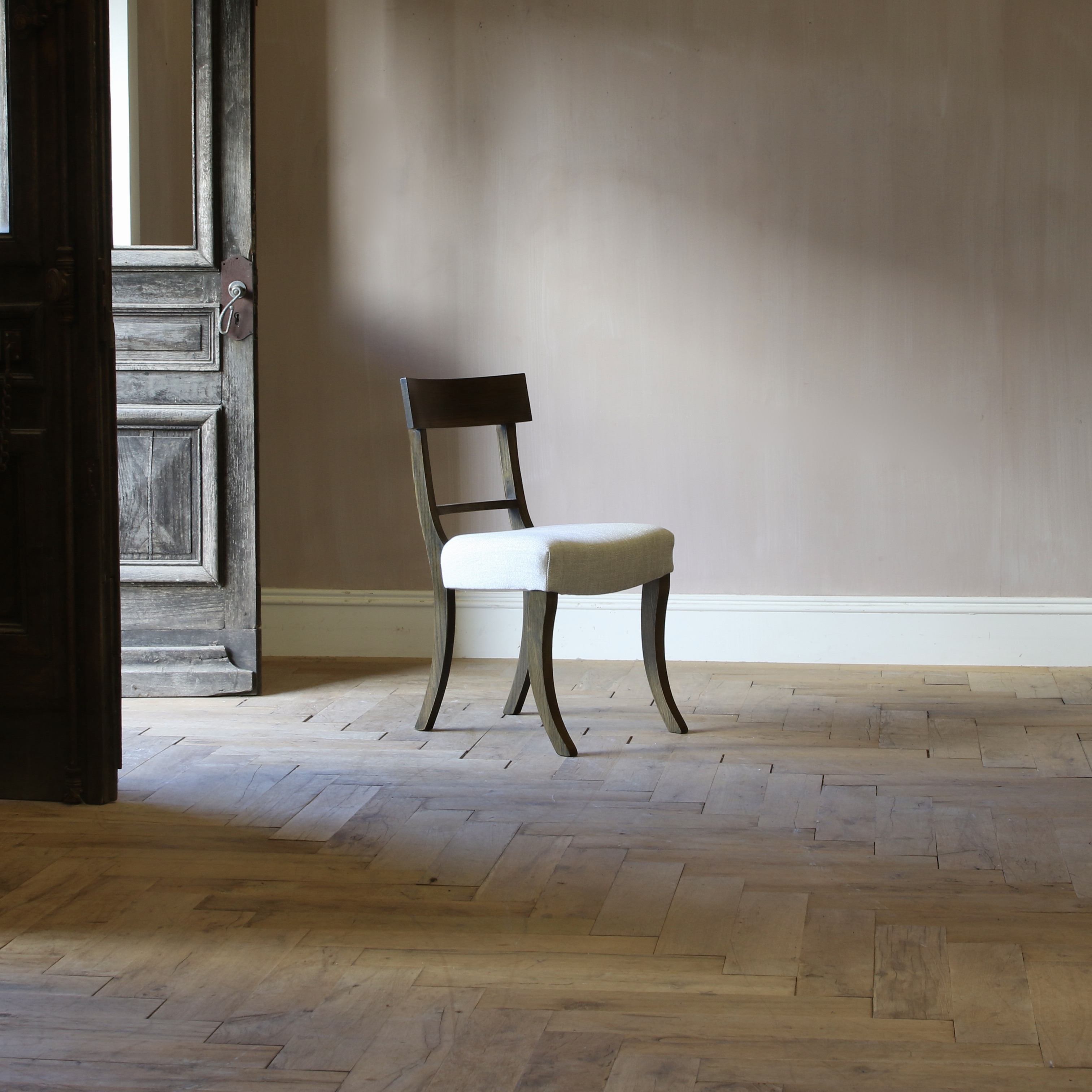 Klismos Chair // JS Editions