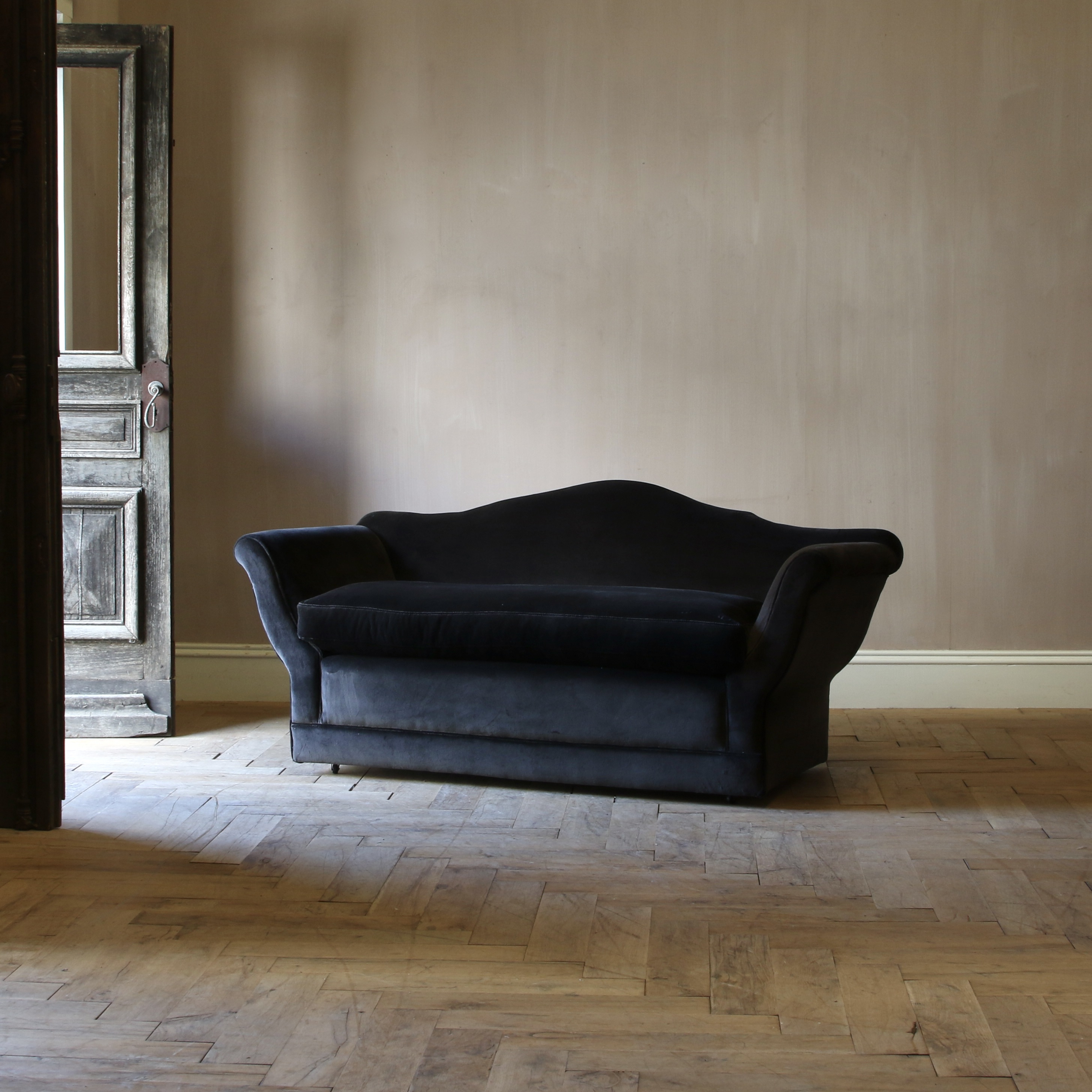 Hayworth Sofa // JS Editions
