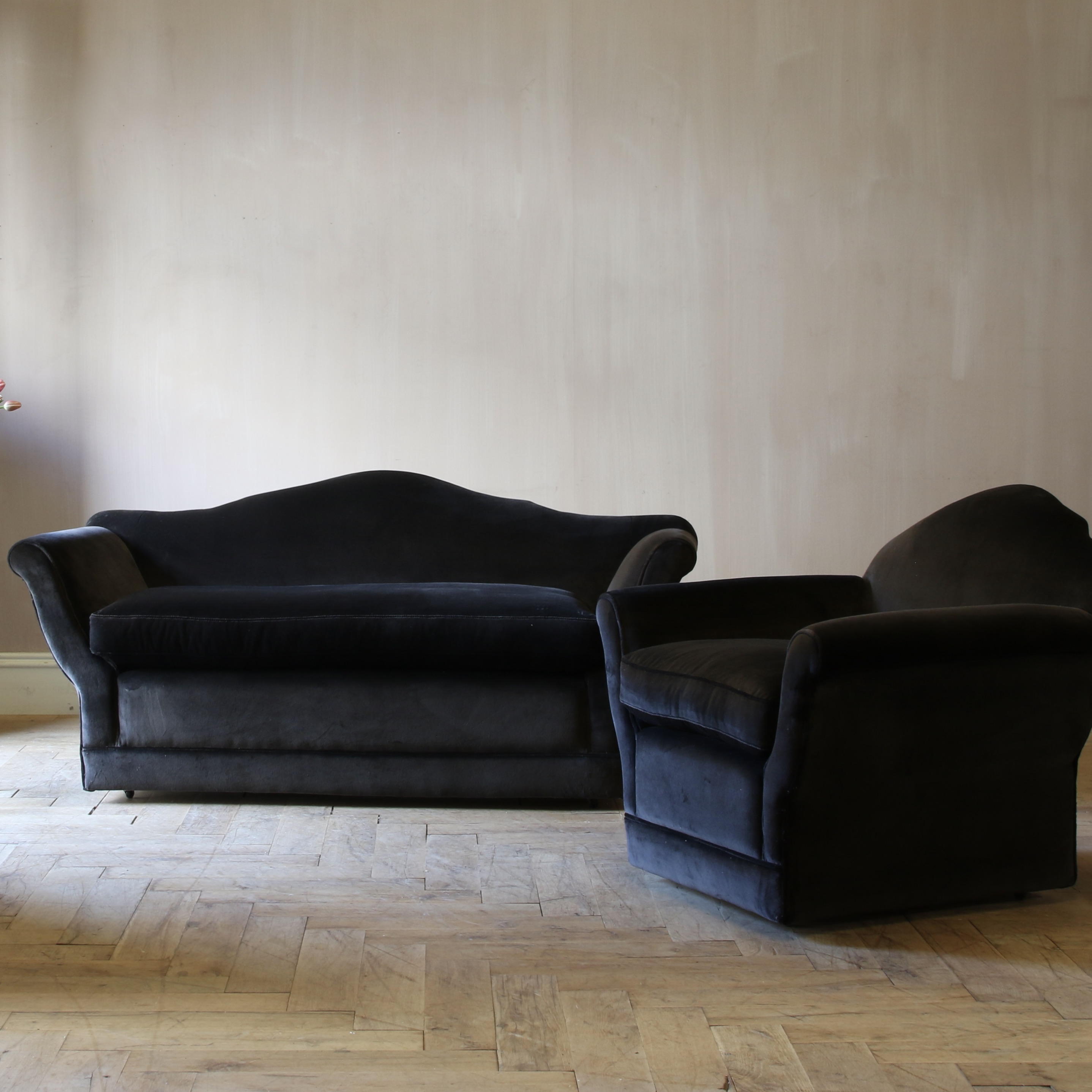 Hayworth Sofa // JS Editions