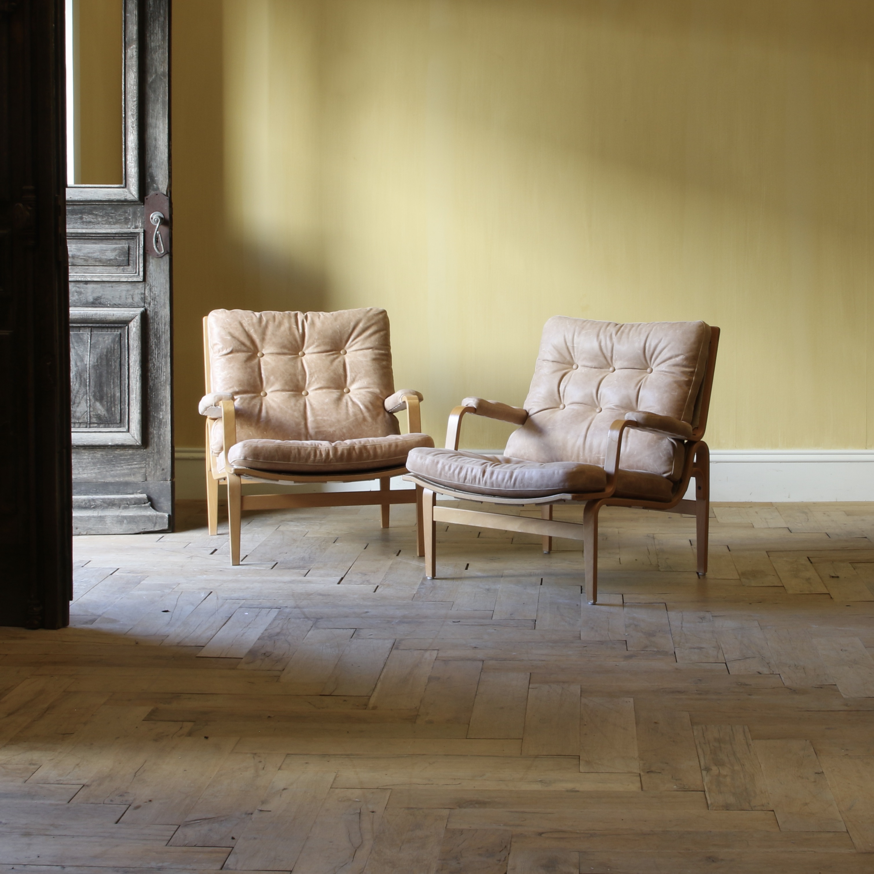154-44 - Mid-Century Leather Armchairs