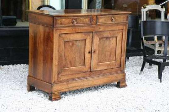 Louis Philippe Dresser Base